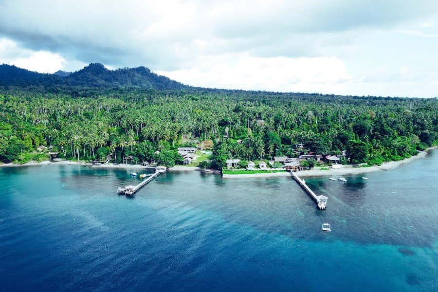 una-una island una-una island