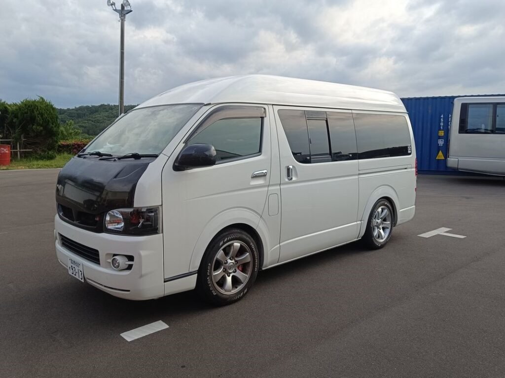 Private car Central Sulawesi transfer service by WAYAWtour