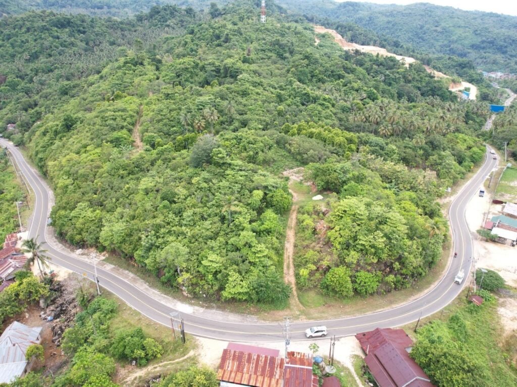 tentena is one of point service for Private car Central Sulawesi transfer service by WAYAWtour